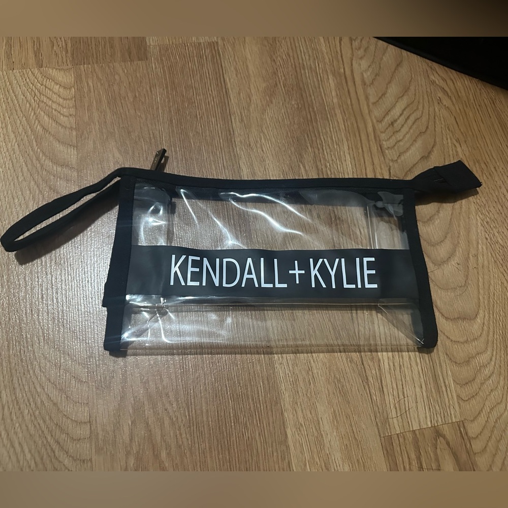 NWOT - Kendall + Kylie Makeup Bag
